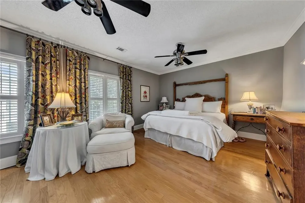 5996 Mitchell Road #21 Sandy Springs, GA 30328