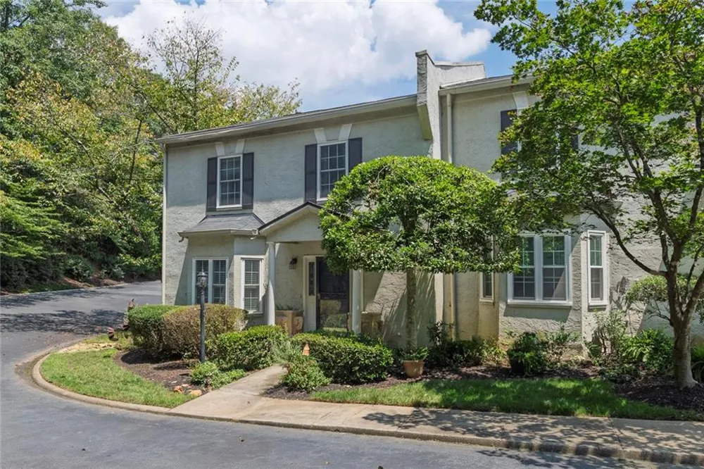5996 Mitchell Road #21 Sandy Springs, GA 30328
