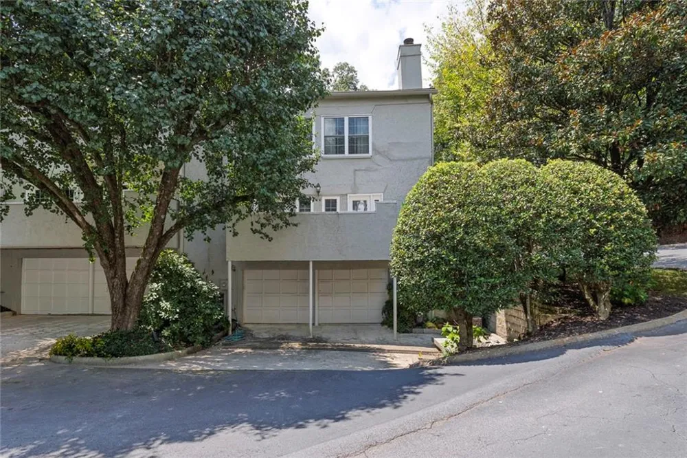 5996 Mitchell Road #21 Sandy Springs, GA 30328