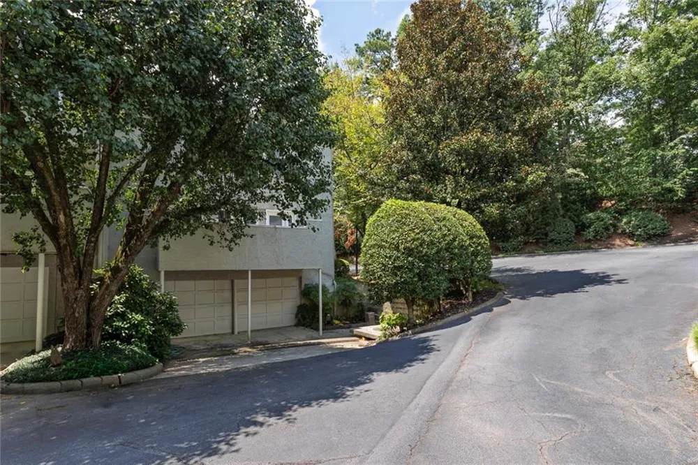 5996 Mitchell Road #21 Sandy Springs, GA 30328