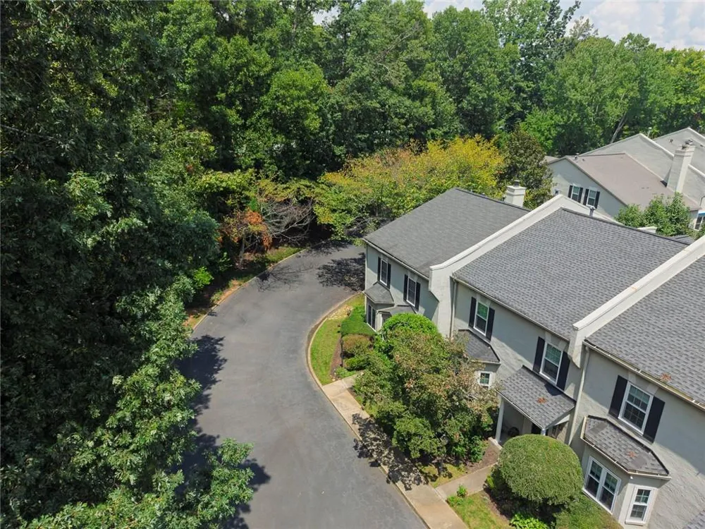 5996 Mitchell Road #21 Sandy Springs, GA 30328