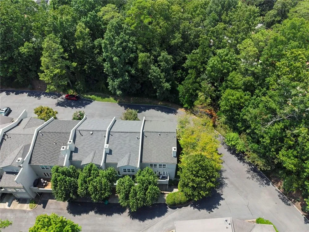 5996 Mitchell Road #21 Sandy Springs, GA 30328