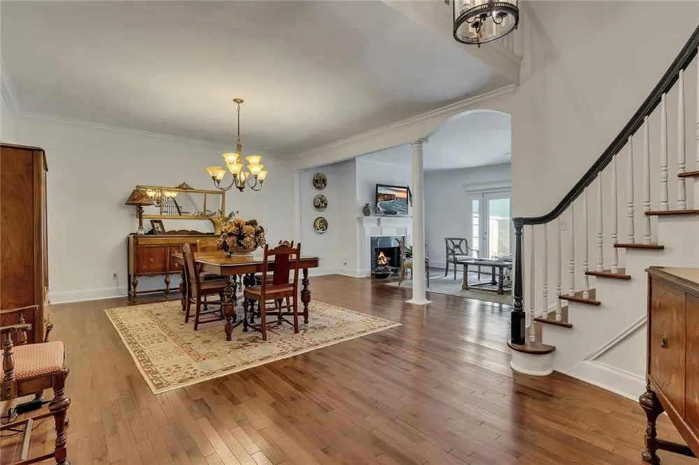 5996 Mitchell Road #21 Sandy Springs, GA 30328