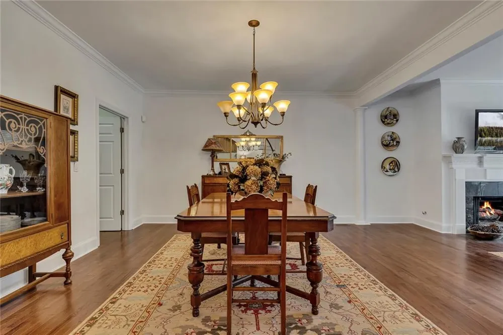 5996 Mitchell Road #21 Sandy Springs, GA 30328