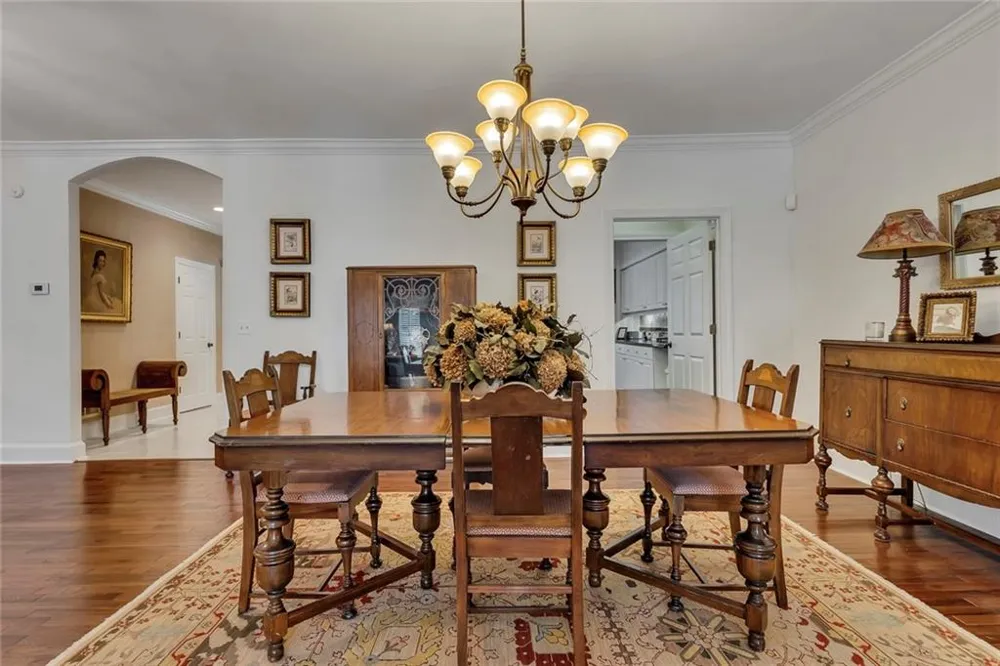 5996 Mitchell Road #21 Sandy Springs, GA 30328