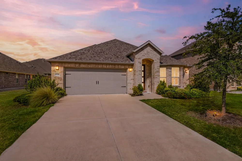 1120 Flamingo Road Forney, TX 75126