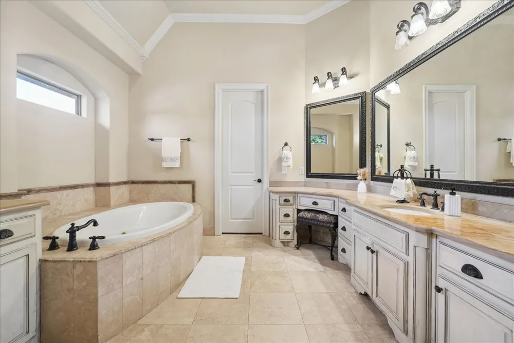 1617 Overlook Terrace Keller, TX 76262