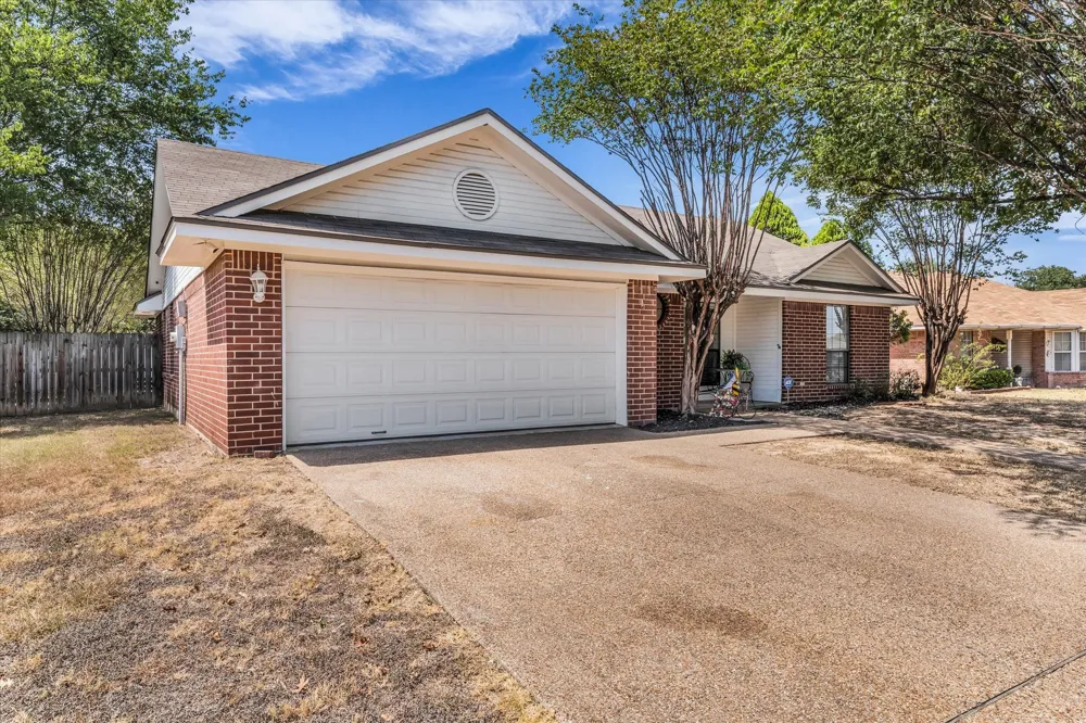 4626 Lexington Street Bellmead, TX 76705
