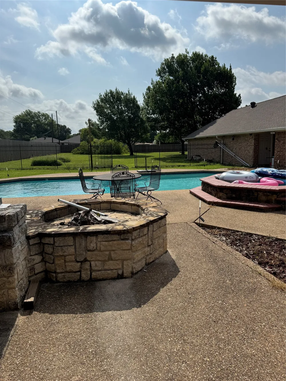 202 Suntide Drive Sunnyvale, TX 75182