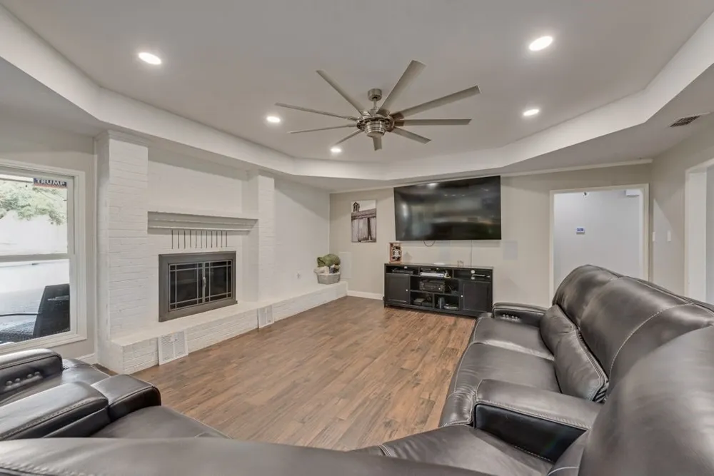 1205 Florence Drive Azle, TX 76020