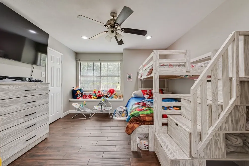 1205 Florence Drive Azle, TX 76020