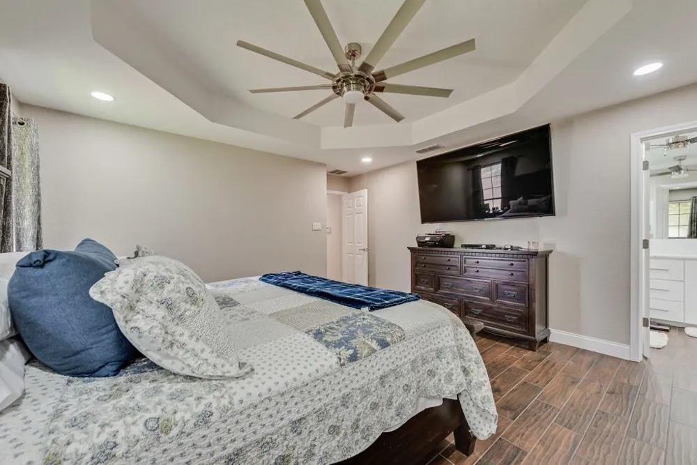1205 Florence Drive Azle, TX 76020