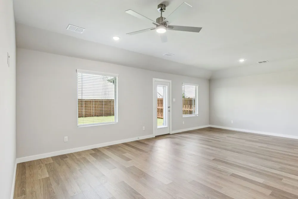 1246 Wolfsbane Drive Lavon, TX 75166