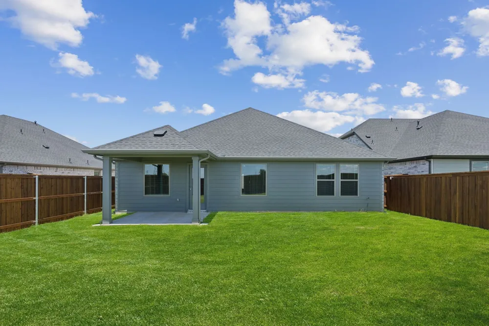 1246 Wolfsbane Drive Lavon, TX 75166
