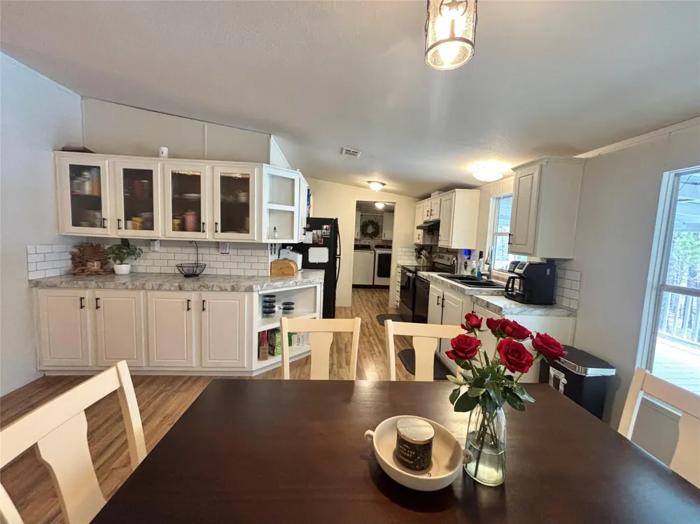 1580 Fm 1745 Colmesneil, TX 75938