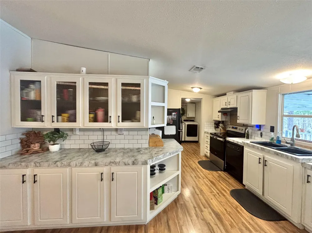 1580 Fm 1745 Colmesneil, TX 75938