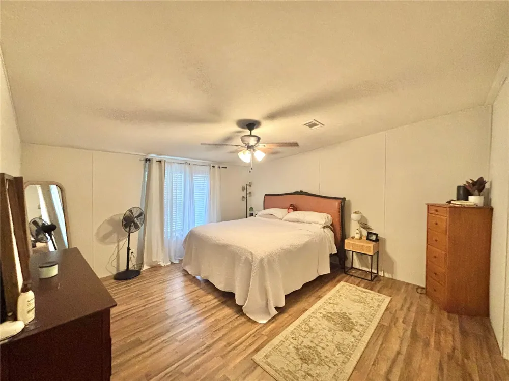 1580 Fm 1745 Colmesneil, TX 75938