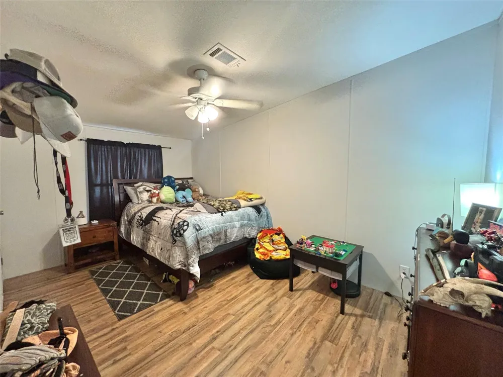 1580 Fm 1745 Colmesneil, TX 75938