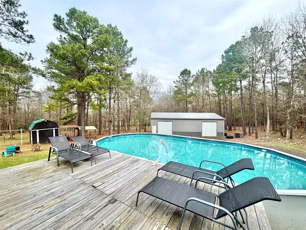 1580 Fm 1745 Colmesneil, TX 75938