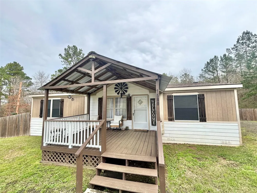 1580 Fm 1745 Colmesneil, TX 75938
