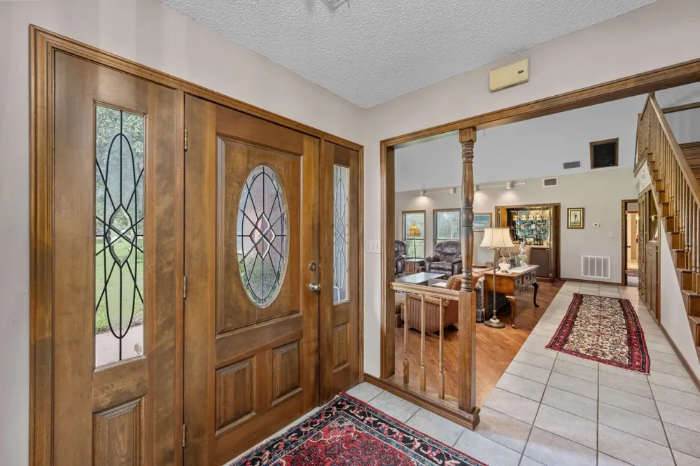 1214 Piney Woods Road Alleyton, TX 78935