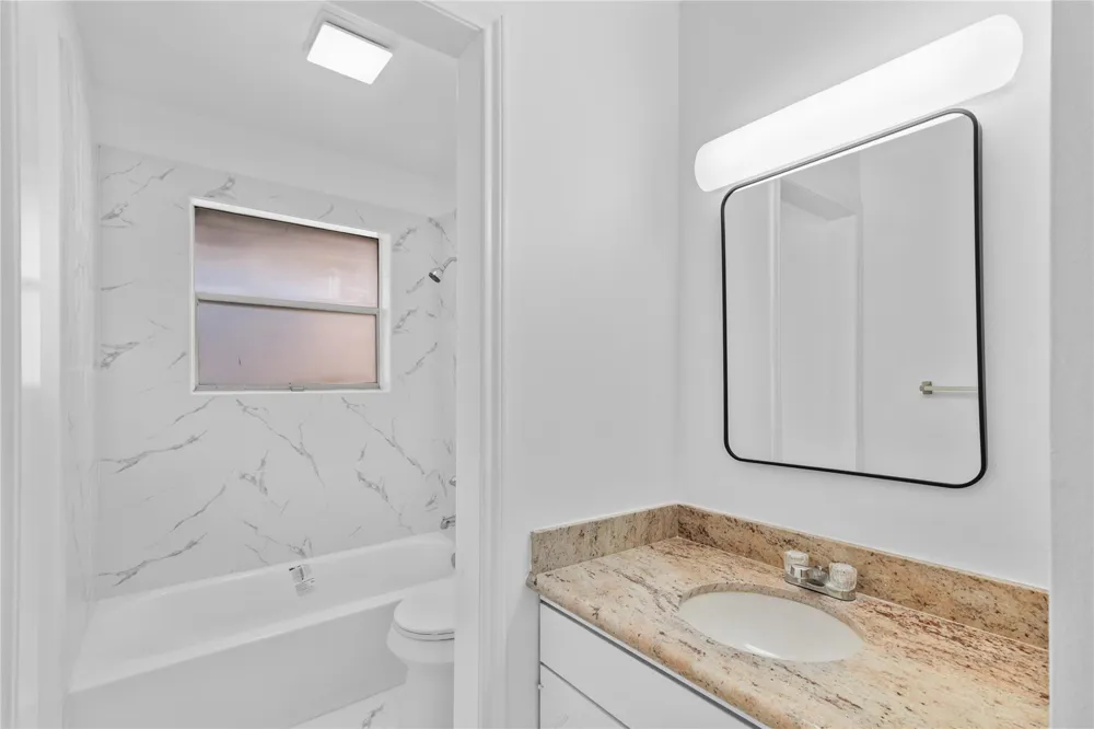 5607 Viking Drive Houston, TX 77092