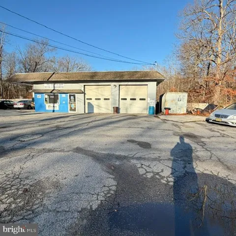 821 TUCKAHOE ROAD