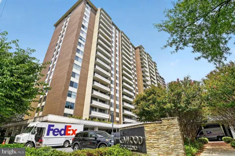 5101 RIVER ROAD #703