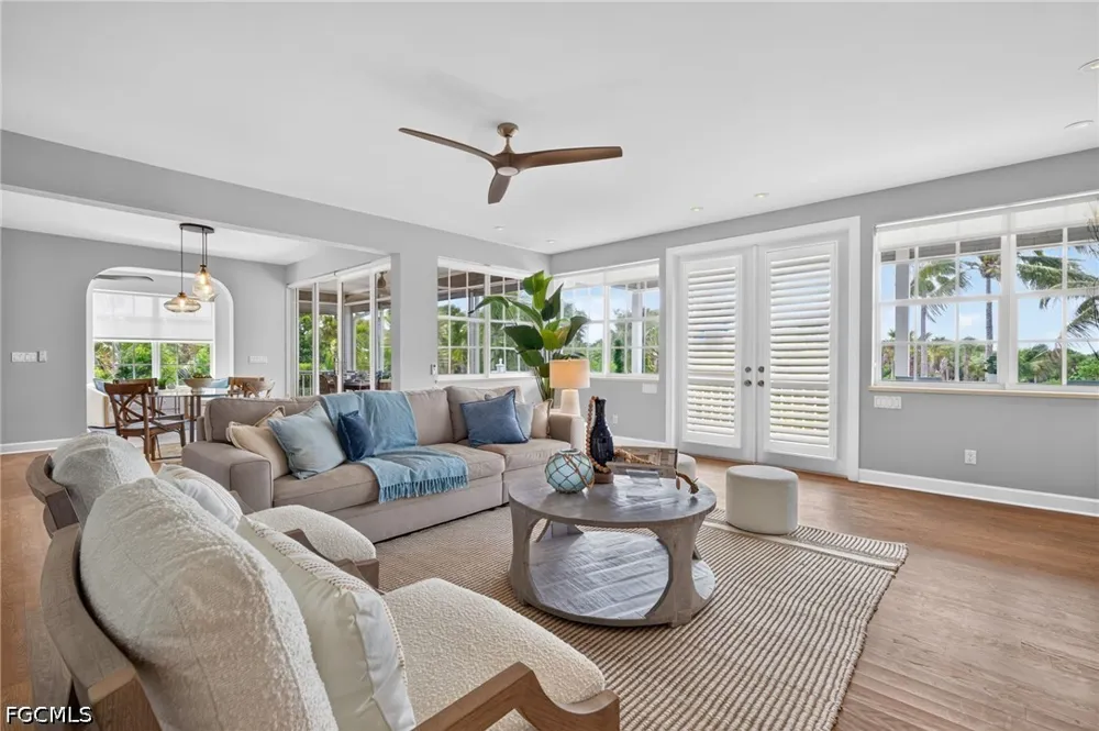 Buckthorn Lane Sanibel, FL 33957
