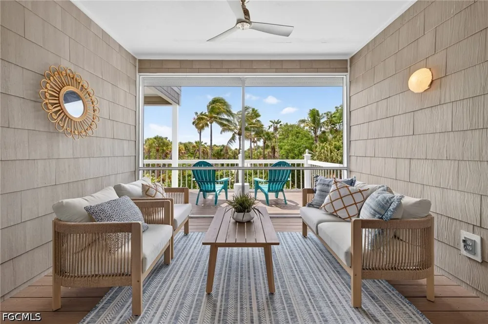 Buckthorn Lane Sanibel, FL 33957