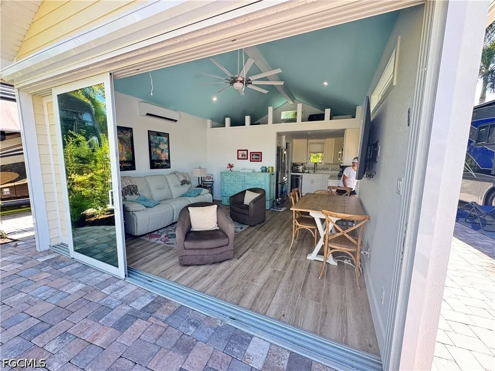 E Riverbend Resort Boulevard Labelle, FL 33935