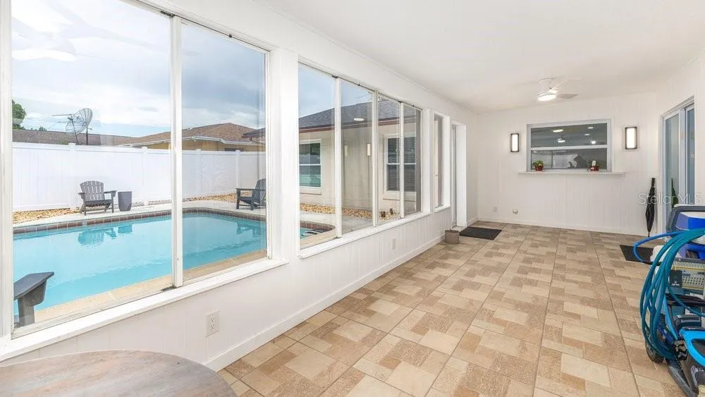 2086 WINNETKA COURT Orlando, FL 32818