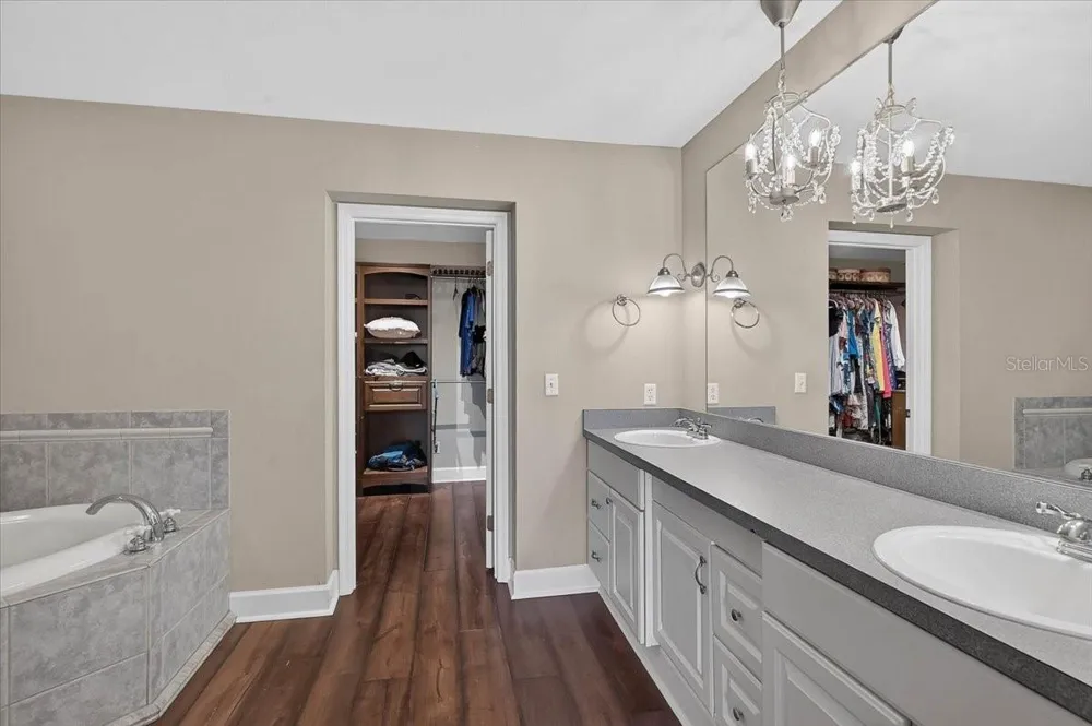 8814 RIVERLACHEN WAY Riverview, FL 33578