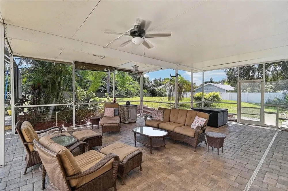 8814 RIVERLACHEN WAY Riverview, FL 33578