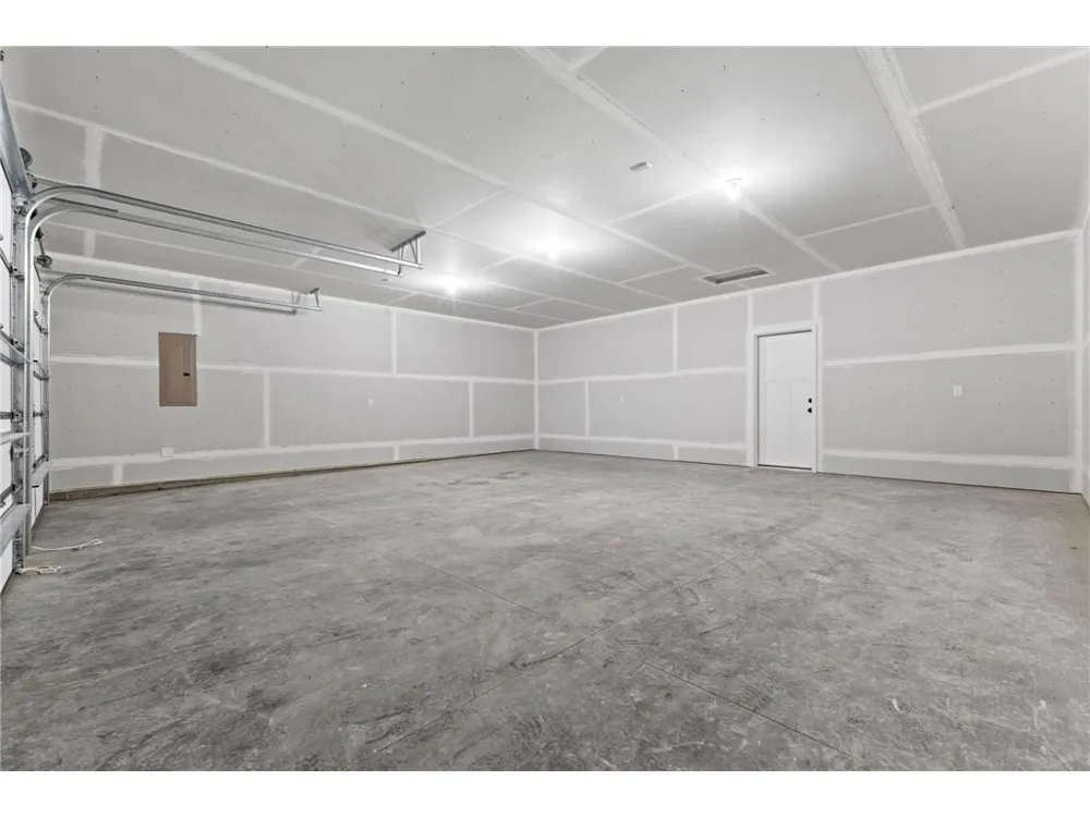 713 David Way Isanti, MN 55040
