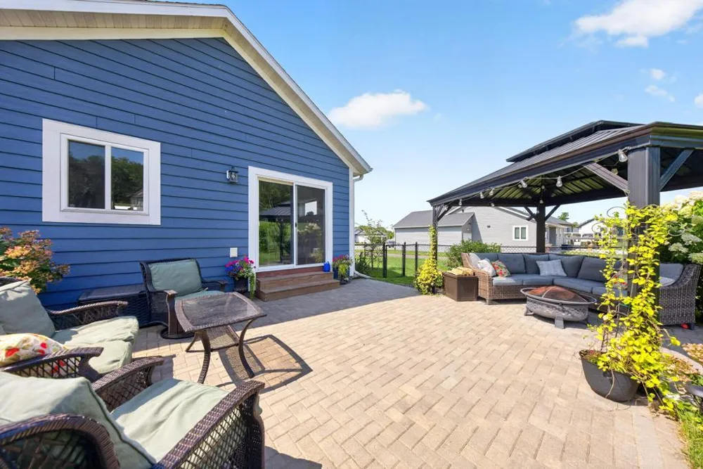 1448 Amco Drive SE Chatfield, MN 55923