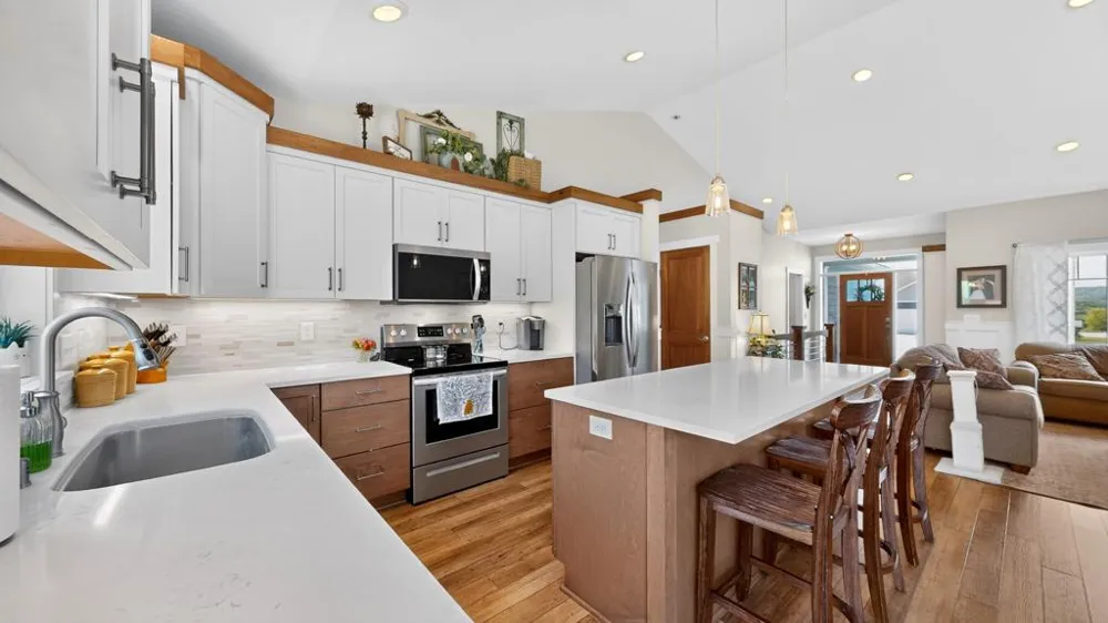 1448 Amco Drive SE Chatfield, MN 55923