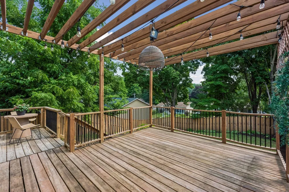 4663 Suffolk Road Mound, MN 55364