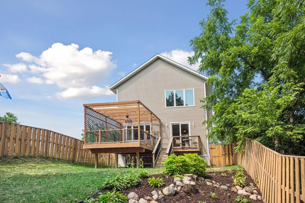 4663 Suffolk Road Mound, MN 55364