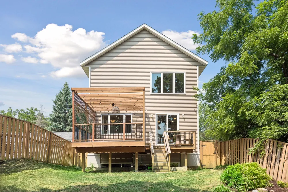 4663 Suffolk Road Mound, MN 55364