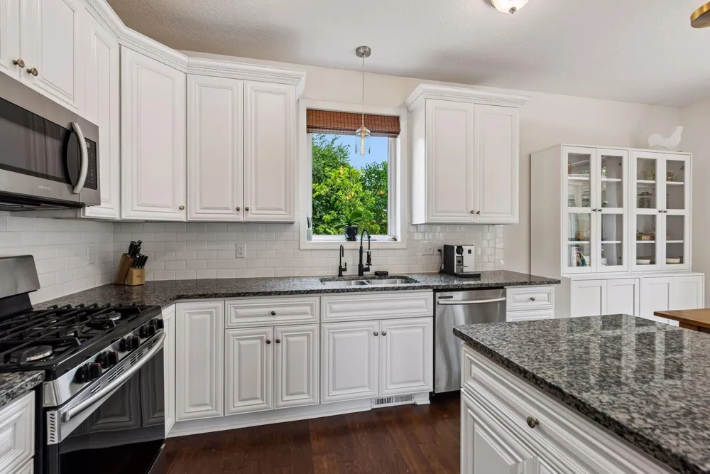 4663 Suffolk Road Mound, MN 55364