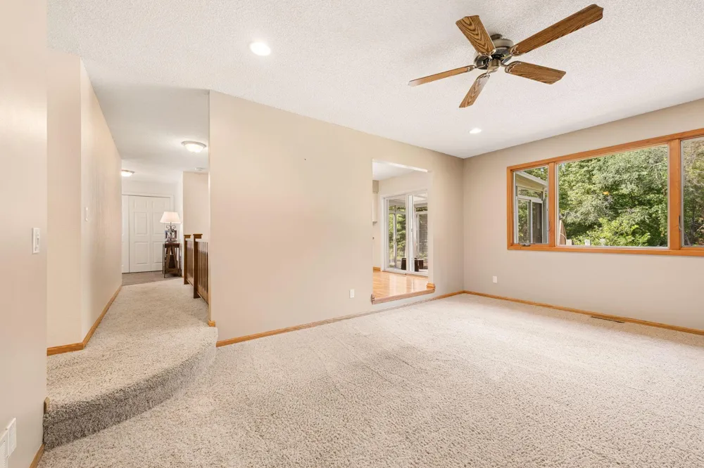121 Marvy Street Lino Lakes, MN 55014