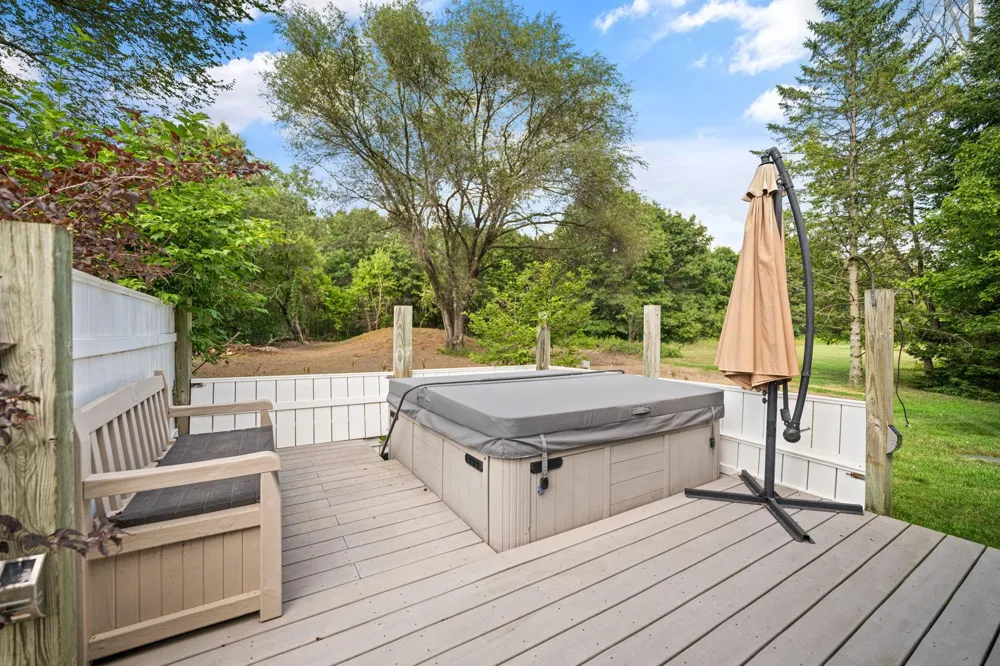 121 Marvy Street Lino Lakes, MN 55014