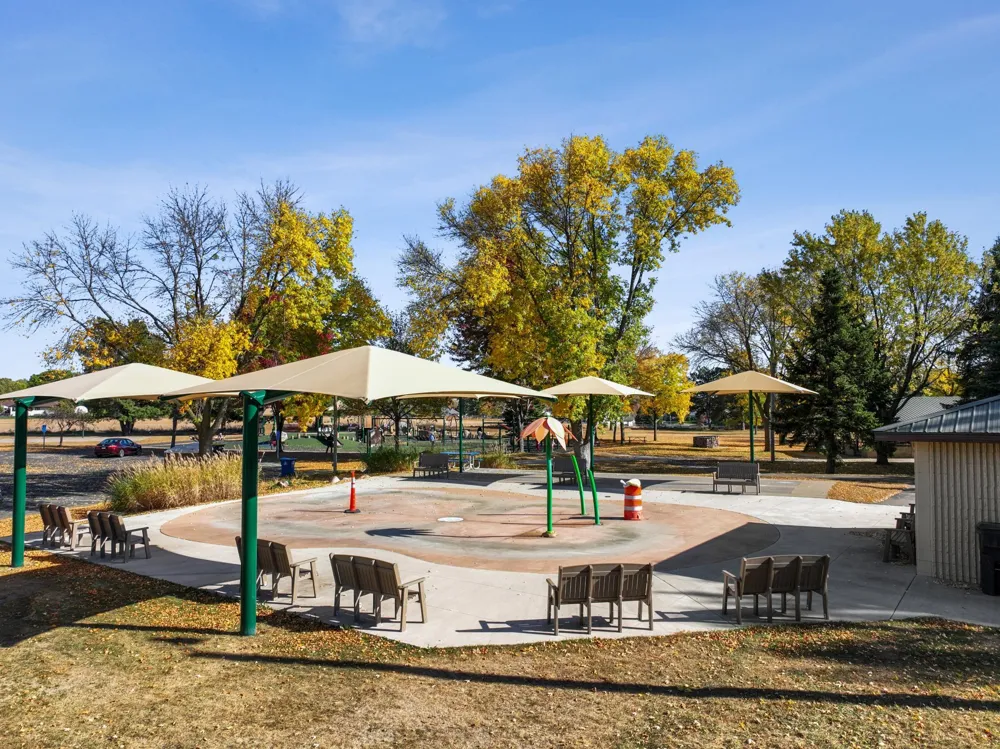 2095 Kestrel Drive Shakopee, MN 55379