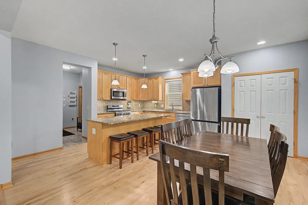 9906 Scott Avenue Brooklyn Park, MN 55443