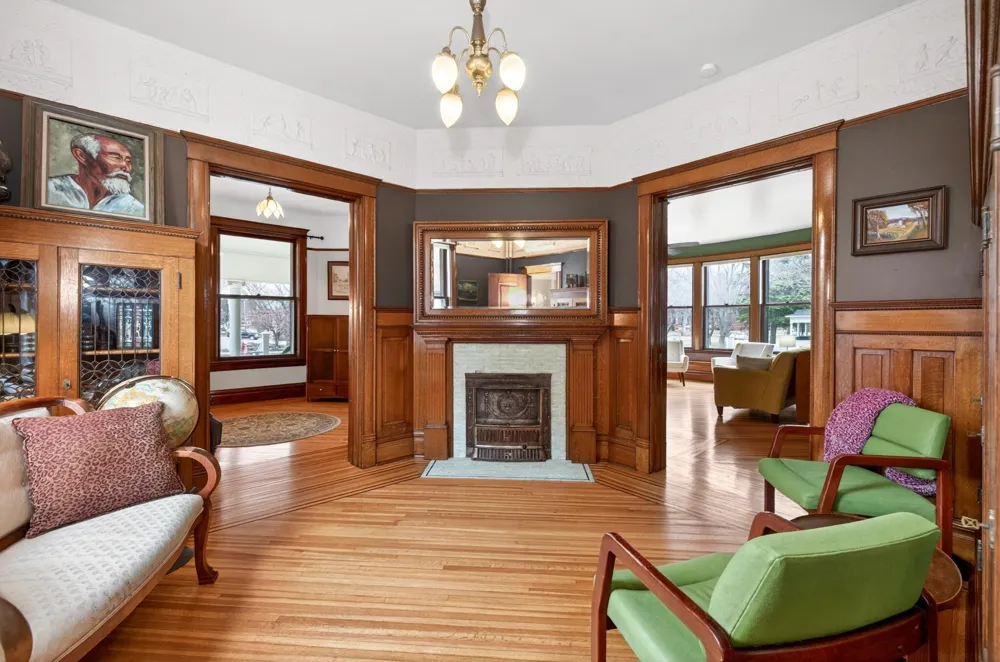 1100 3rd Avenue S Fargo, ND 58103