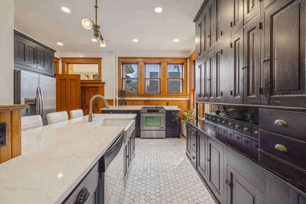 1100 3rd Avenue S Fargo, ND 58103