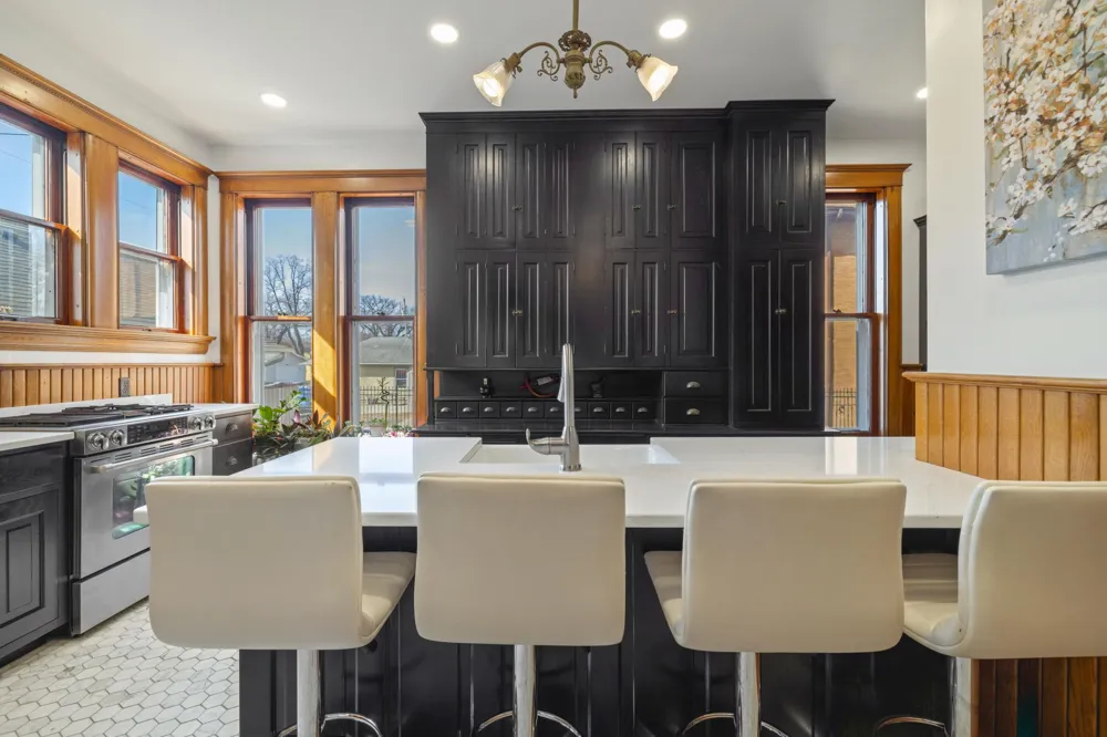 1100 3rd Avenue S Fargo, ND 58103