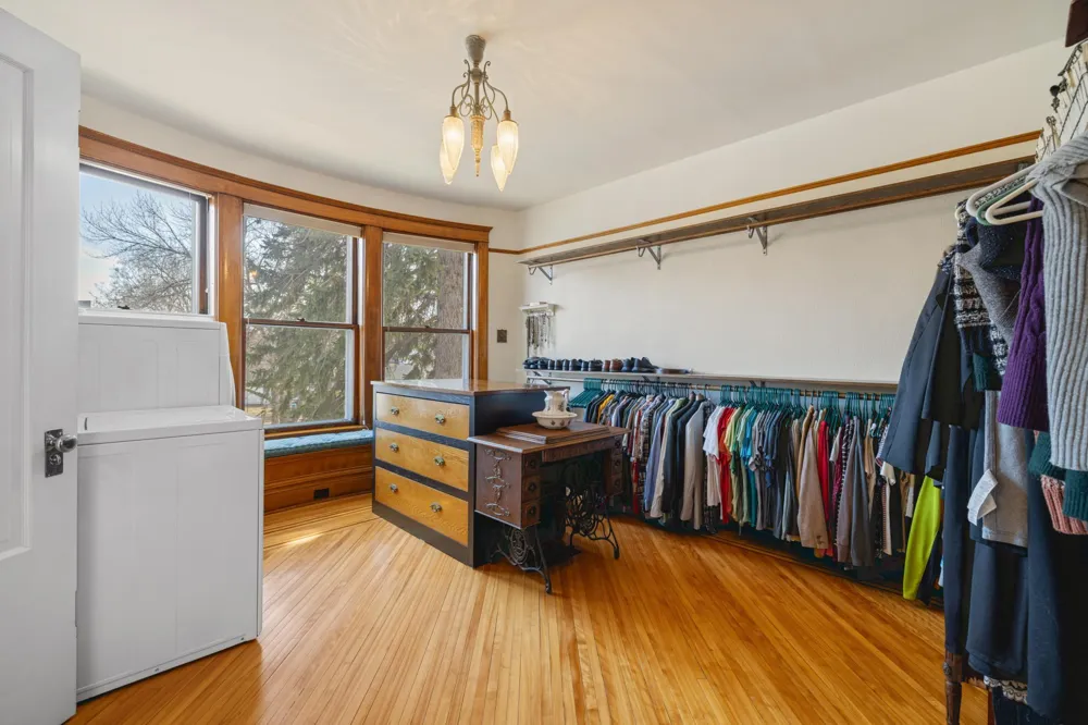 1100 3rd Avenue S Fargo, ND 58103