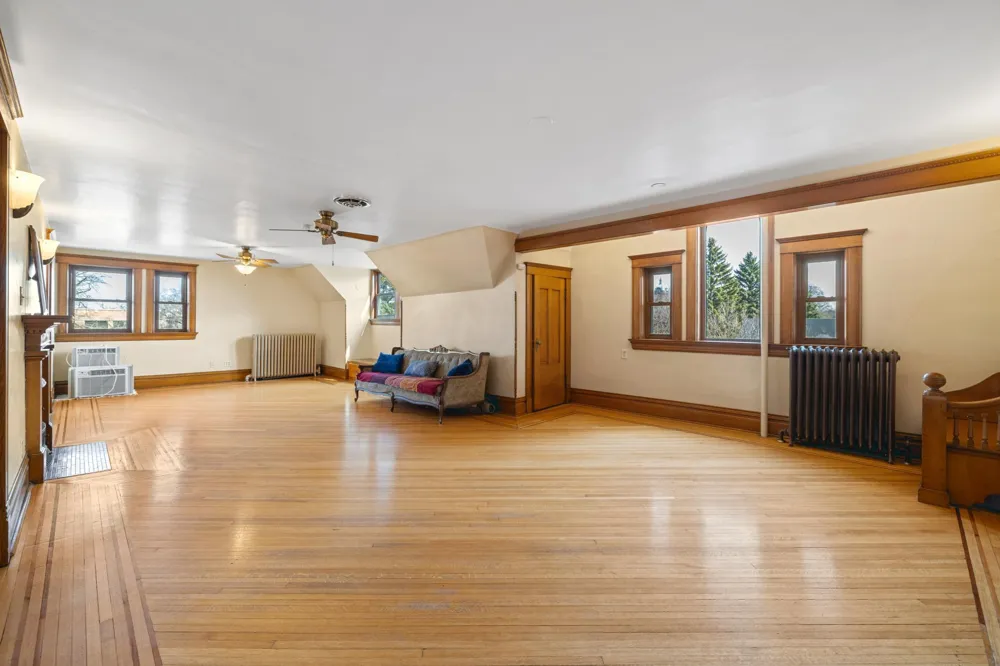 1100 3rd Avenue S Fargo, ND 58103